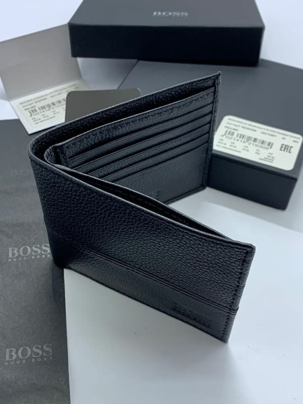 HUGO BOSS NEW PALLINO BLACK GENUINE LEATHER BI-FOLDING WALLET