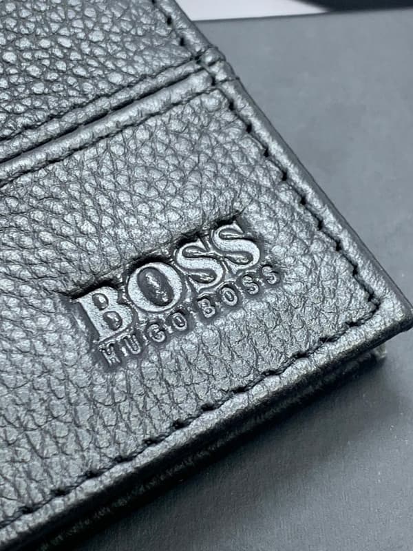 HUGO BOSS NEW PALLINO BLACK GENUINE LEATHER BI-FOLDING WALLET