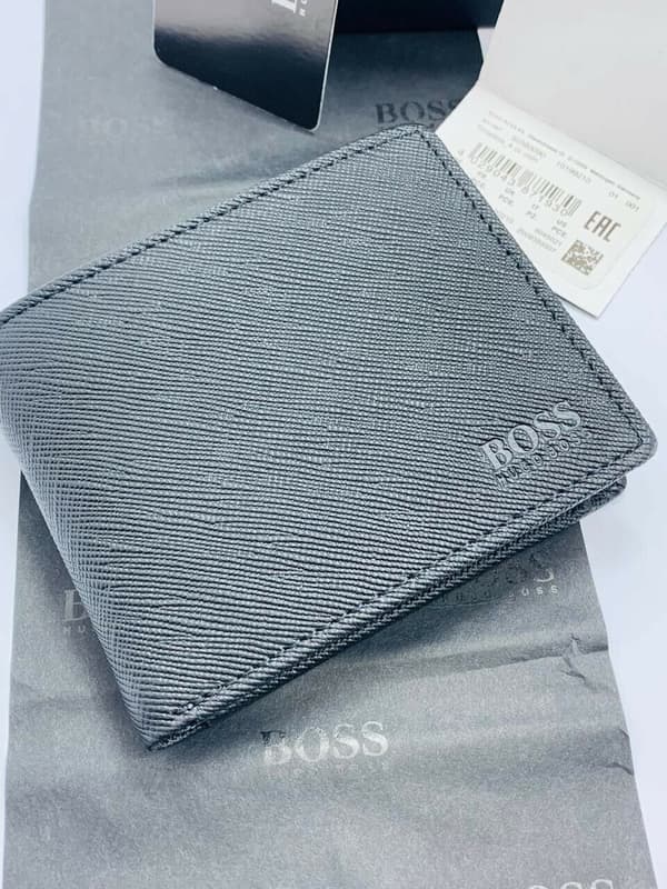HUGO BOSS TIMELESS 4 CC COIN GENUINE MEN'S BLACK LEATHER WALLET