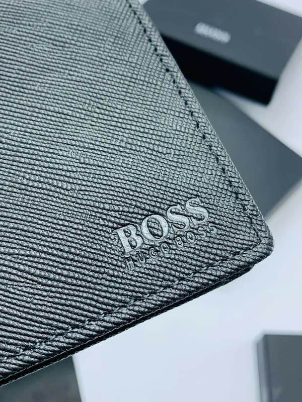 HUGO BOSS TIMELESS 4 CC COIN GENUINE MEN'S BLACK LEATHER WALLET