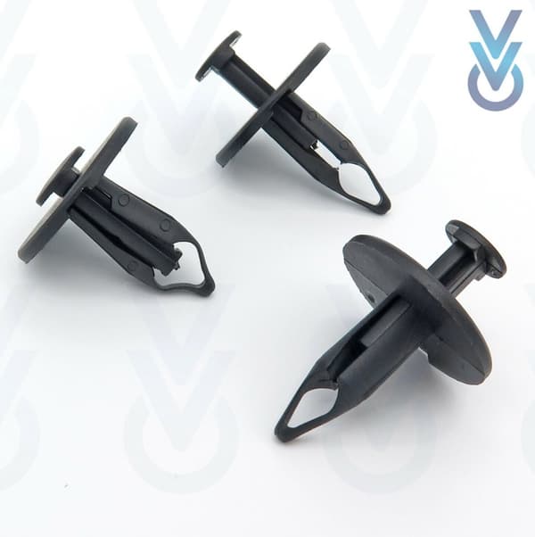 10x Rear Bumper & Trim Fastener Clips for some Ford Mondeo