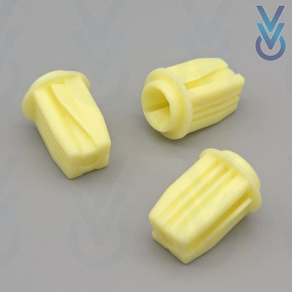 10x Front Bumper & Trim Fastener Clips for some Nissan Note