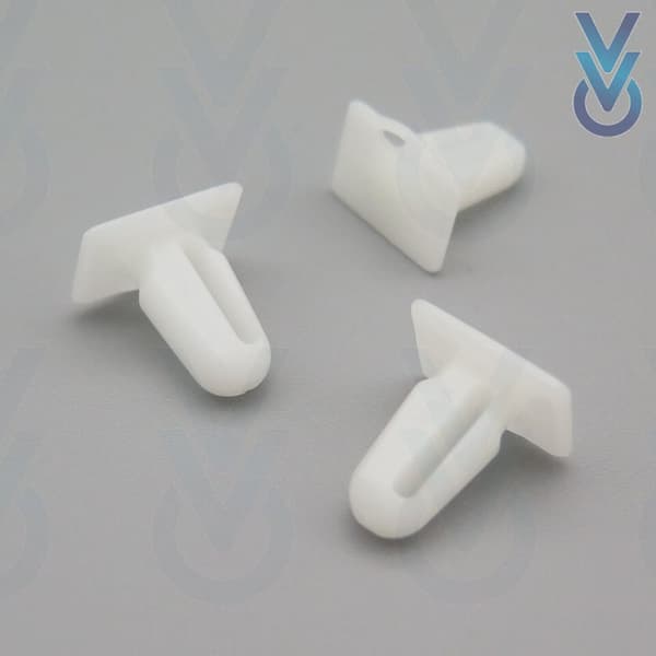 10x Interior Door Sill Cover Clips for some BMW Z4, 2-Series, 3-Series, Z3