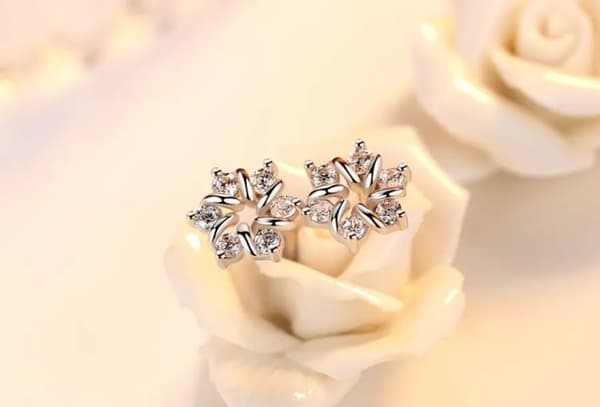 Swirl Crystal Flower Earrings Stud 925 Sterling Silver Women Girl Jewellery gift