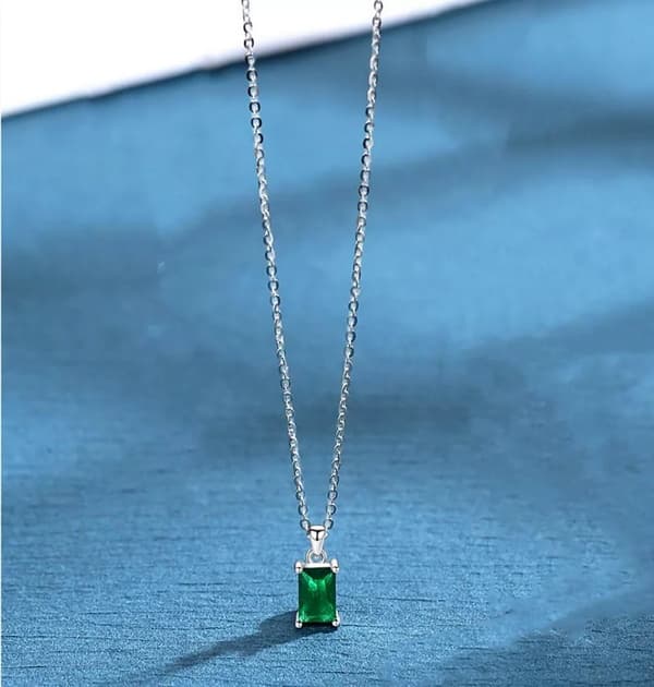 Green Rectangle Pendant 925 Sterling Silver Chain Necklace Womens Jewellery Gift