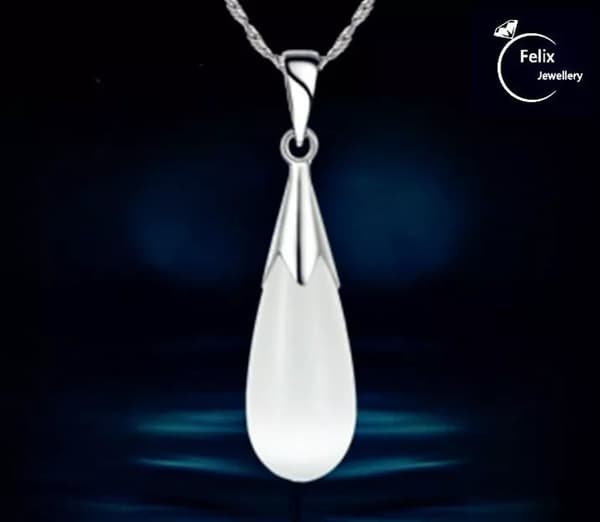 Moonstone Opal Pendant 925 Sterling Silver Necklace Chain Womens Jewellery Gifts
