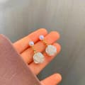 Miniatyrbild 3 av 6: Women White Camellia Pearl Gold Dangle Drop Stud Earrings Jewellery Love Gift UK