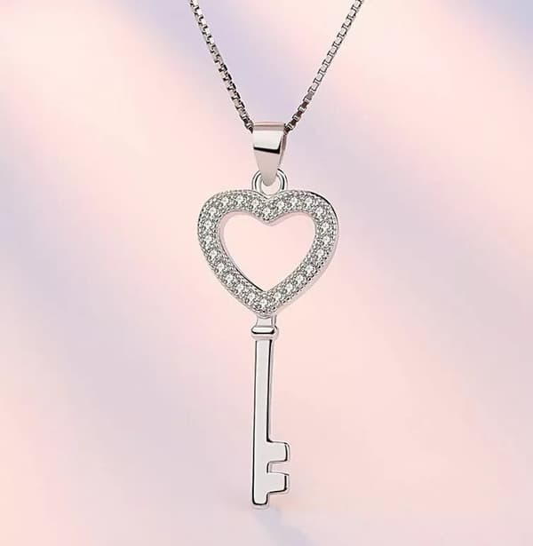 Women Crystal Heart Key Pendant Chain Necklace 925 Sterling Silver Jewellery UK