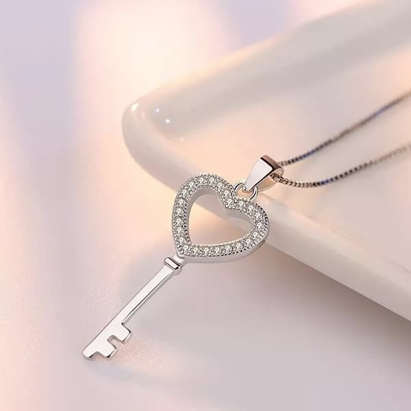 Women Crystal Heart Key Pendant Chain Necklace 925 Sterling Silver Jewellery UK
