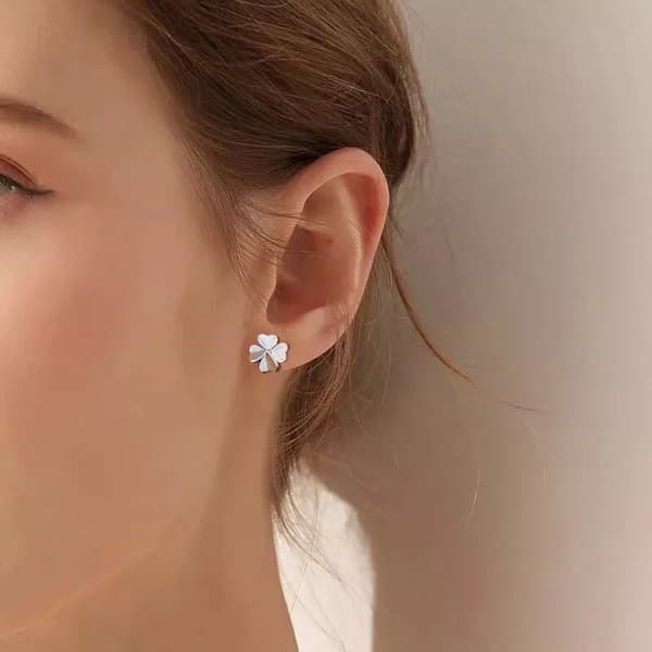 925 Sterling Silver Love Clover Stud Earrings Womens Girls Jewellery Gift
