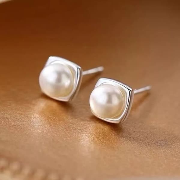 925 Sterling Silver Elegant Pearl Stud Earrings Women Girls Jewellery Gift