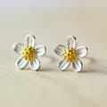 Miniatyrbillede 3 af 8: 925 Sterling Silver Beautiful Flower Stud Earrings Women Girls Jewellery Gift UK