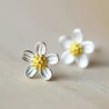 Miniatyrbillede 4 af 8: 925 Sterling Silver Beautiful Flower Stud Earrings Women Girls Jewellery Gift UK
