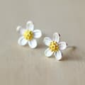 Miniatyrbillede 2 af 8: 925 Sterling Silver Beautiful Flower Stud Earrings Women Girls Jewellery Gift UK