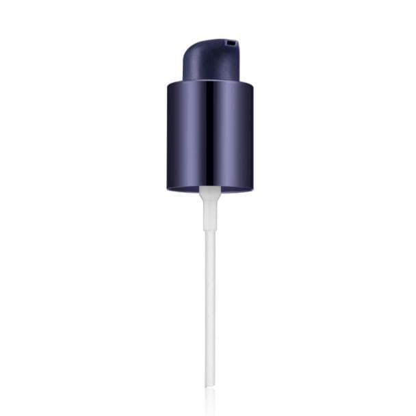 Estée Lauder Double Wear Stay-In-Place Makeup Pump 1