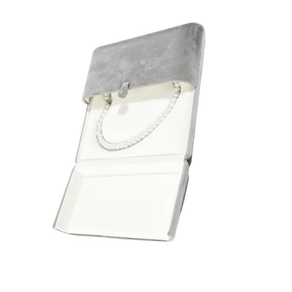 INF Elegant hjerteformet perlekjedeboks
