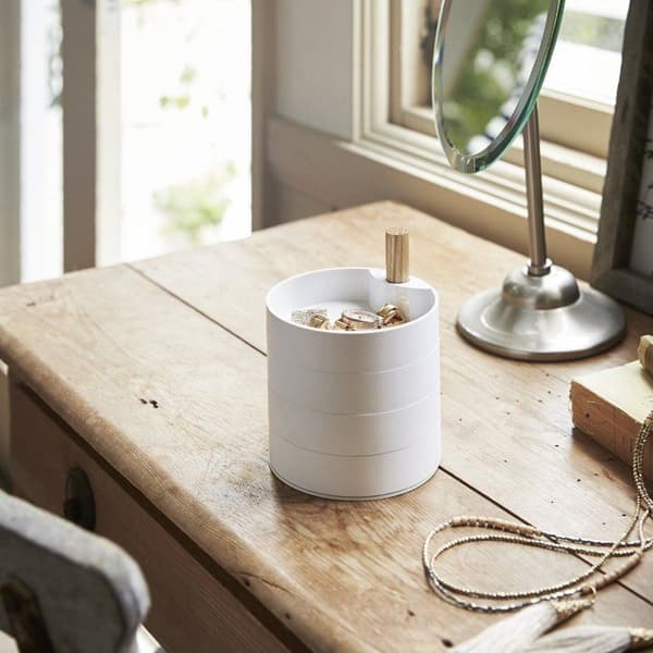 Smyckeslåda med 4 roterande nivåer - L10 cm