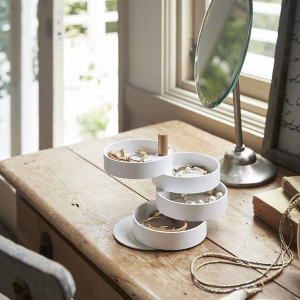 Smyckeslåda med 4 roterande nivåer - L10 cm