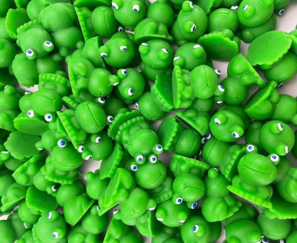 50 ST Mini Hartsgrodor, Gröna små grodafigurer Miniatyr Heminredning Fe Trädgårdsdekoration, Födelsedagsfester