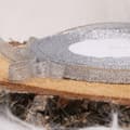 Miniatyrbillede 2 af 3: Brokadebånd 0,6 cm x 22,5 m sølv dekorativt dekorativt bånd langt