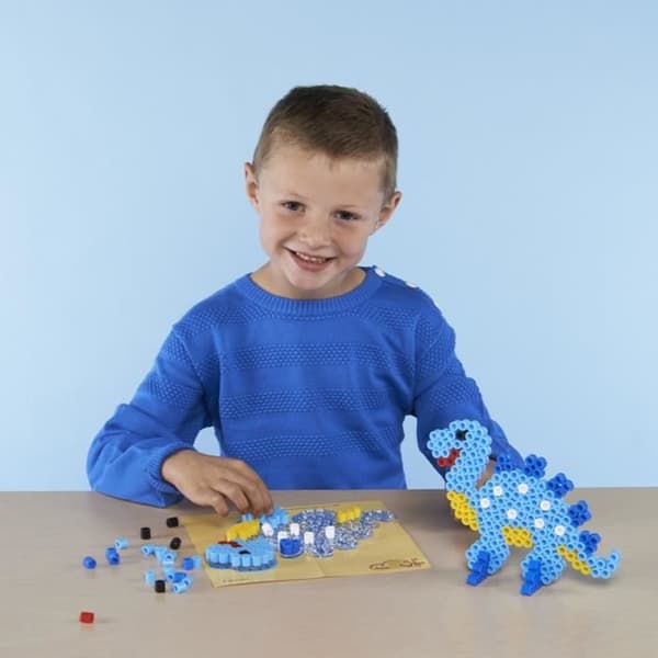 HAMA - "Dinosaurie" låda - 600 st MAXI strykpärlor och 1 tallrik - Kreativa hobbyer - Från 3 år