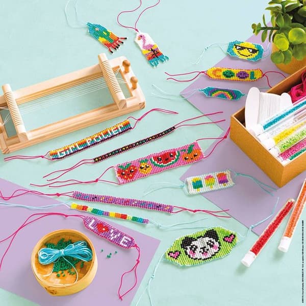 Janod kreativa kit - Les Ateliers Bijoux - 13 Pops Beaded Jewels and a Loom - Från 8 år