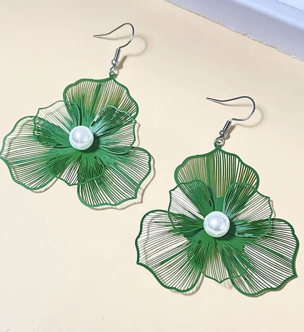 Filigree earrings in many beautiful colors
