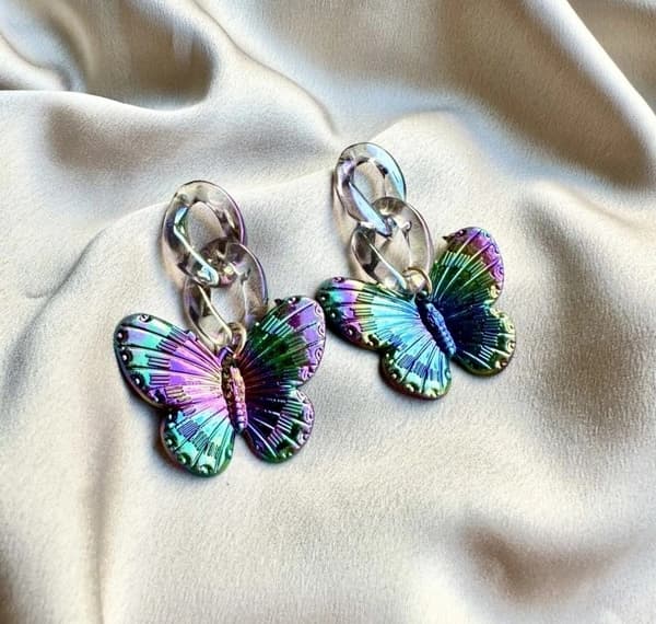 Agélii Fashion - Iridescent butterfly earrings - multiple colors
