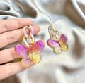 Pikkukuva 1 / 2: Agélii Fashion - Iridescent butterfly earrings - multiple colors