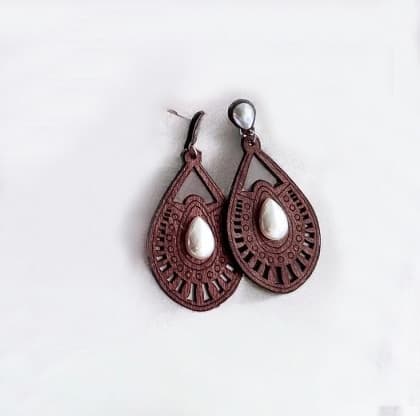 Agélii Fashion - Oval wooden earrings in several colors
