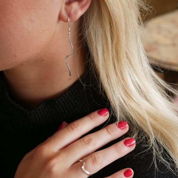 Agélii Fashion - Silver earrings "Våg" - Michael Medoc Collection