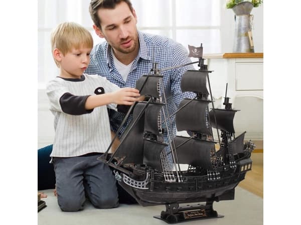 Cubic Fun 3D LED-pussel Queen Anne's Revenge