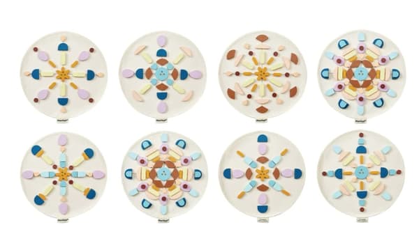 Mandala - pedagogiskt träpussel för barn - Plantoys