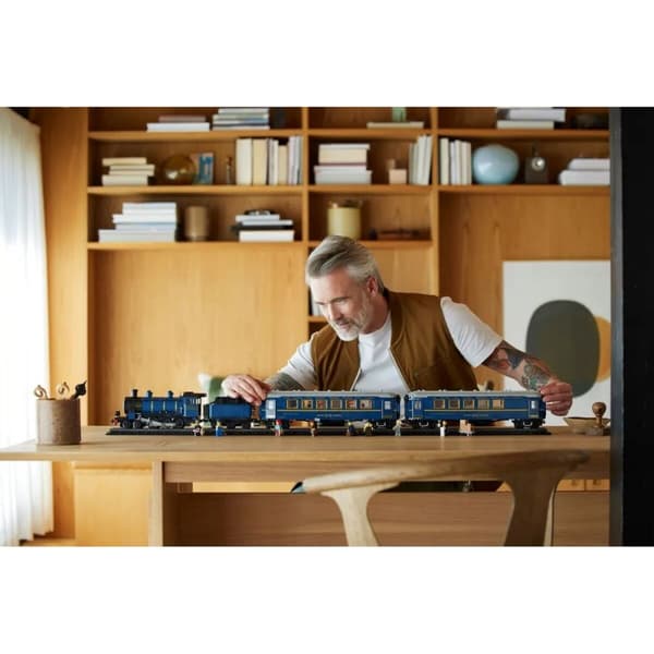Rakennussetti Lego 21344 Monivärinen