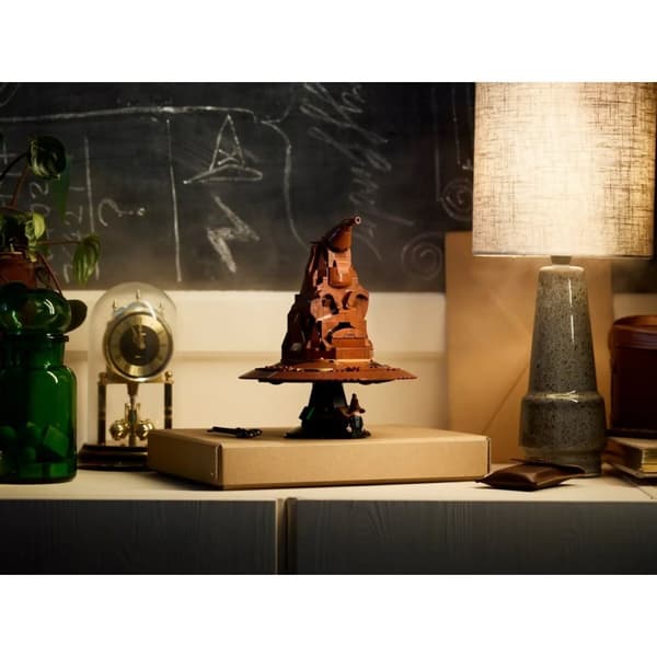 Konstruktionsspil Lego Harry Potter 76429 Talking Sorting Hat Multifarvet 561 Dele