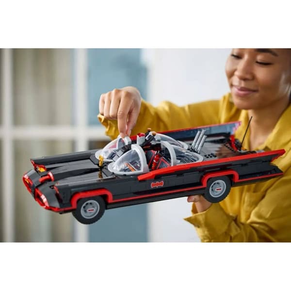 Konstruktionsspil Lego BATMAN 76328 The Classic TV Series Batmobile 1822 Dele