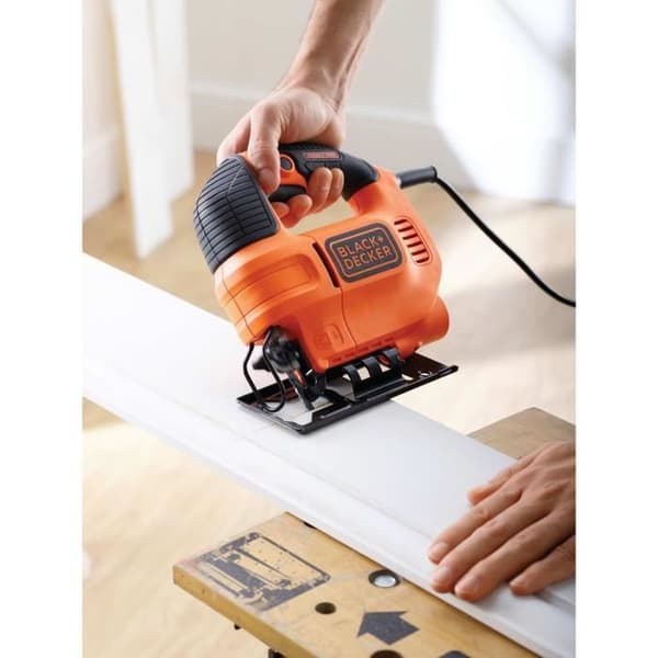 BLACK+DECKER 520W ledningsdrevet pendulstiksav KS701E-QS variabel hastighedsaftrækker
