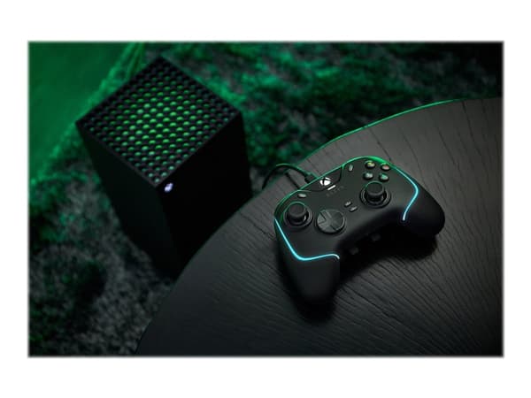 Razer Wolverine V2 Chroma - Gamepad - kabling - PC:lle, Microsoft Xbox Onelle, Microsoft Xbox Series S:lle, Microsoft Xbox Series X:lle