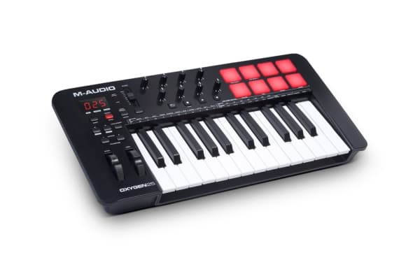 M-AUDIO Oxygen 25 (MKV), 25 kosketinta, Painikkeet, Rotaatio, Liukusäädin, USB, 490,2 mm, 264,1 mm, 83,3 mm