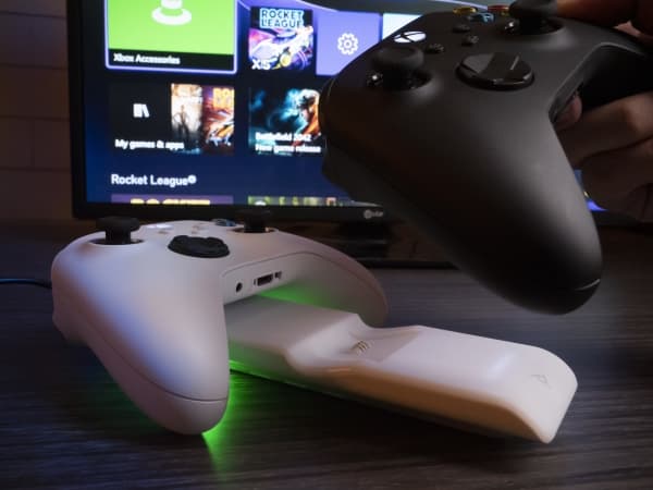 PDP Metavolt, PC, Xbox One, Xbox Series S, Xbox Series X, Latausjalusta, Valkoinen, Langallinen, Microsoft, 3 h