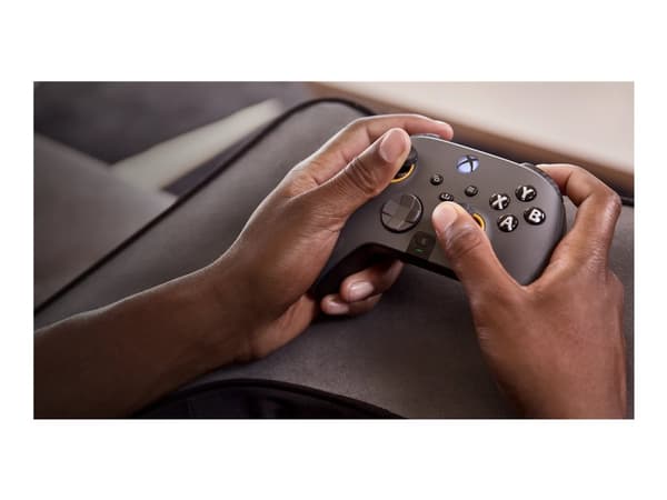Corsair Scuf Instinct Pro XBOX/PC Wireless Controller schwarz (504-178-04-001-NA)
