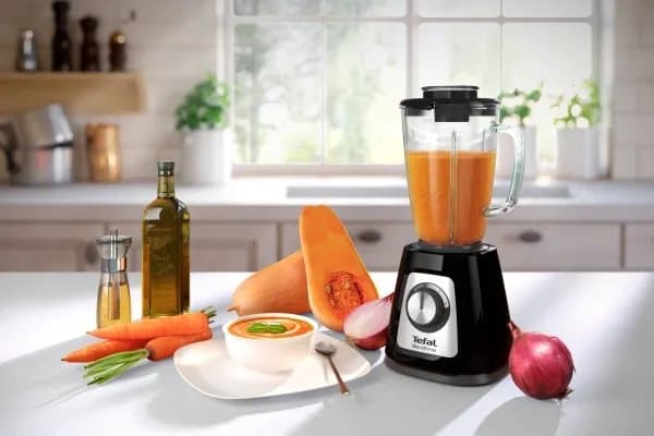 Tefal BlendForce II BL4388, Pöydällä pidettävä tehosekoitin, 1,25 L, Syke-toiminto, Jäänmurskaus, 800 W, Musta, Harjattu teräs