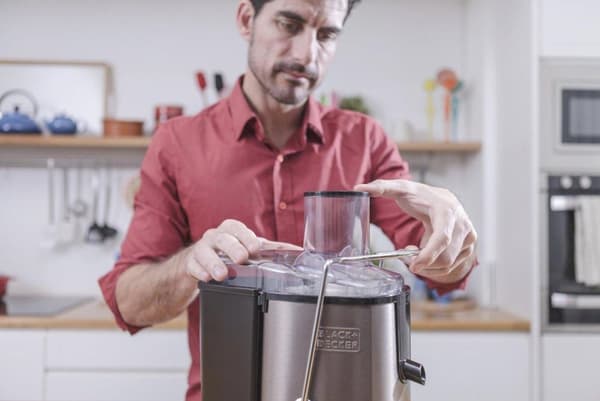 Juicer Black+Decker BXJE600E (600W; sort)