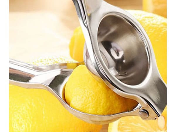 MANUELL JUICEPRESS FÖR CITRONER OCH ANDRA CITRUSFRUKTER
