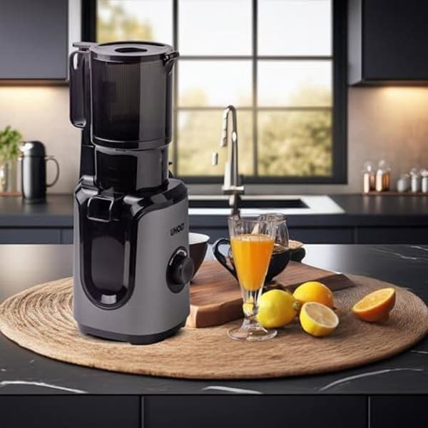 Centrifugeuse - UNOLD - Långsam Juicepress Sam - 300 W - 800 ml - Långsam pressning 40-80 varv/min