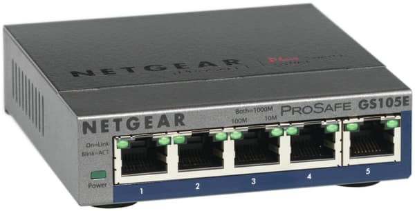 NETGEAR ProSafe Plus GS105E - Switch - Webadministreret - 5 x 10/100/1000 - Desktop (GS105E-200PES)