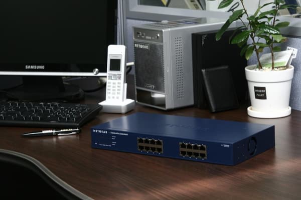 Netgear ProSafe JGS516 - Kytkin