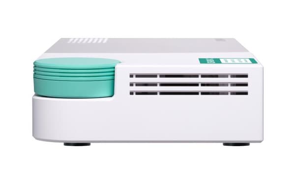 QNAP QSW-308-1C - Switch - Ohanterad - 2 x 10 Gigabit SFP+ + 1 x C 10G-bitars SFP+ + 8 x 10/100/1000 - Desktop