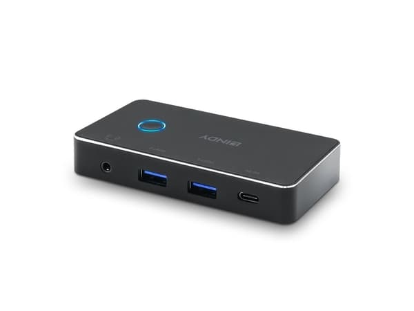 Lindy USB 3.0 Sharing Switch 2:4 Kaksi tietokonetta jakaa jopa neljä USB 3.0 -oheislaitetta (43387)