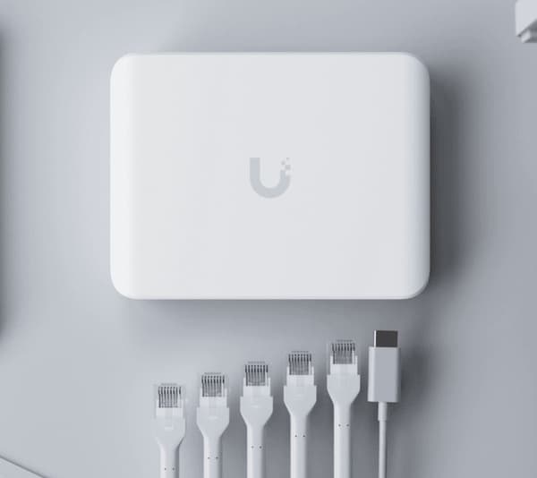 Ubiquiti UniFi Flex Mini 2.5G Hallittu 2.5G Ethernet (100/1000/2500) Power over Ethernet (PoE) Pöytämalli Valkoinen